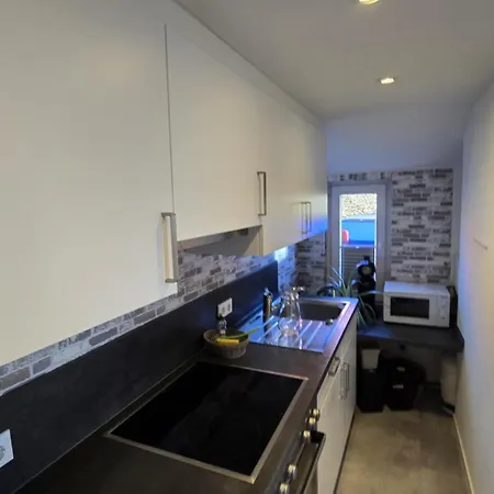 Mia Apartman