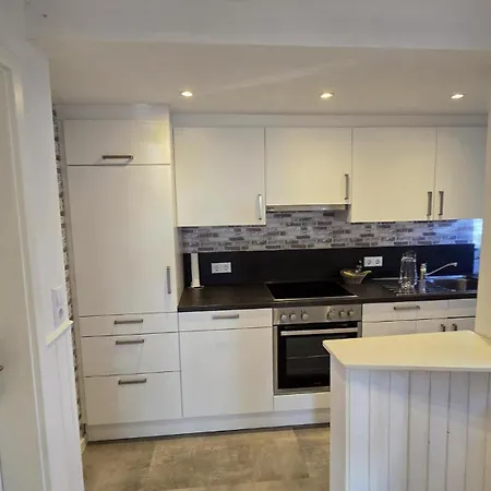 Mia Apartman